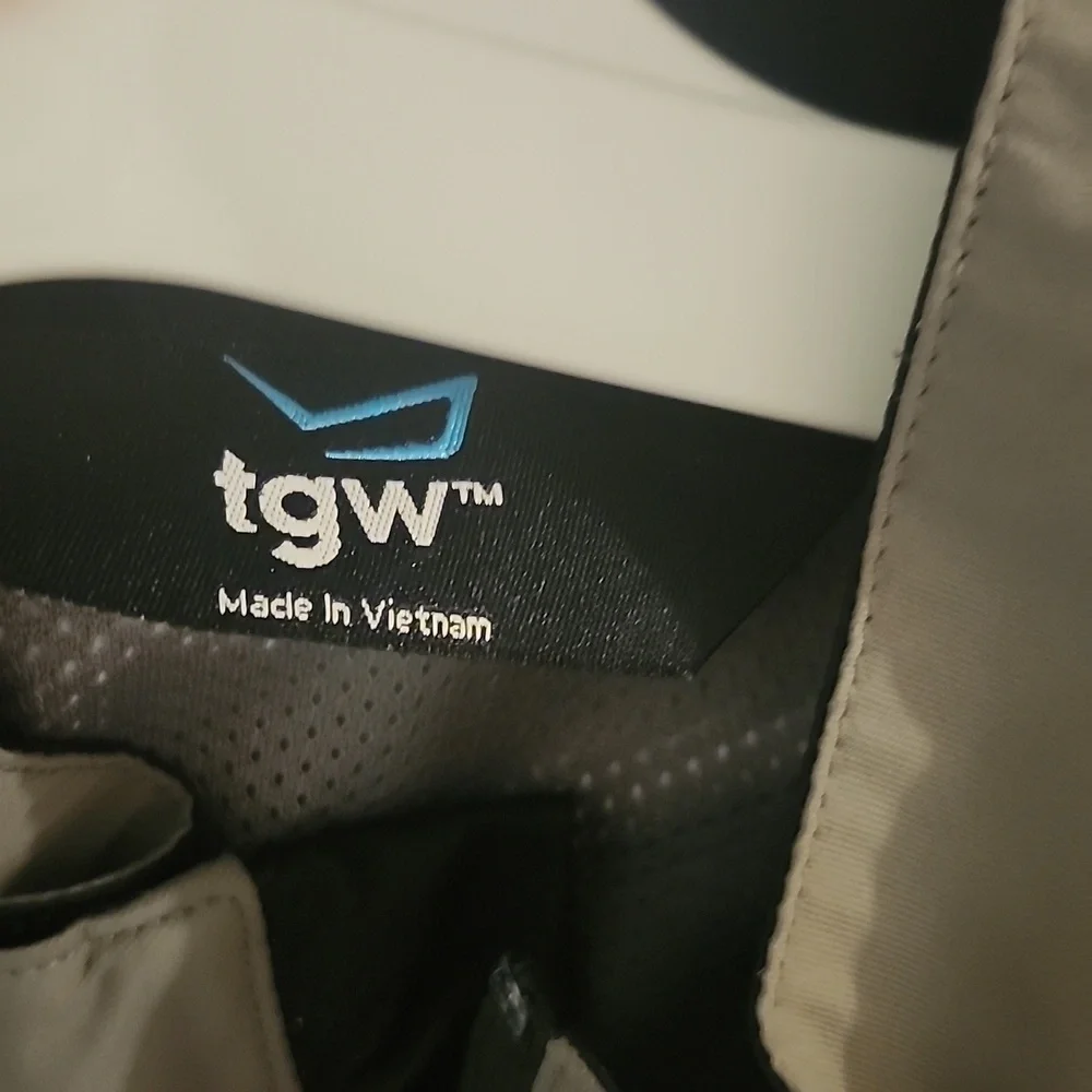 Gray and Black Windbreaker with Mock Neck and Lightweight Design Tgw